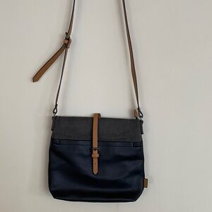 Roots Black and Tan Crossbody Bag